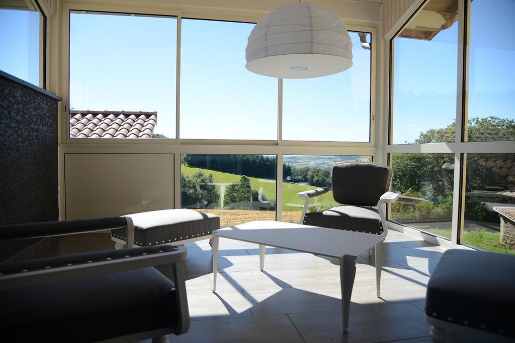 Domaine Du Mont Monnet - Chambre D'Hotes & Gite Longes Exterior foto
